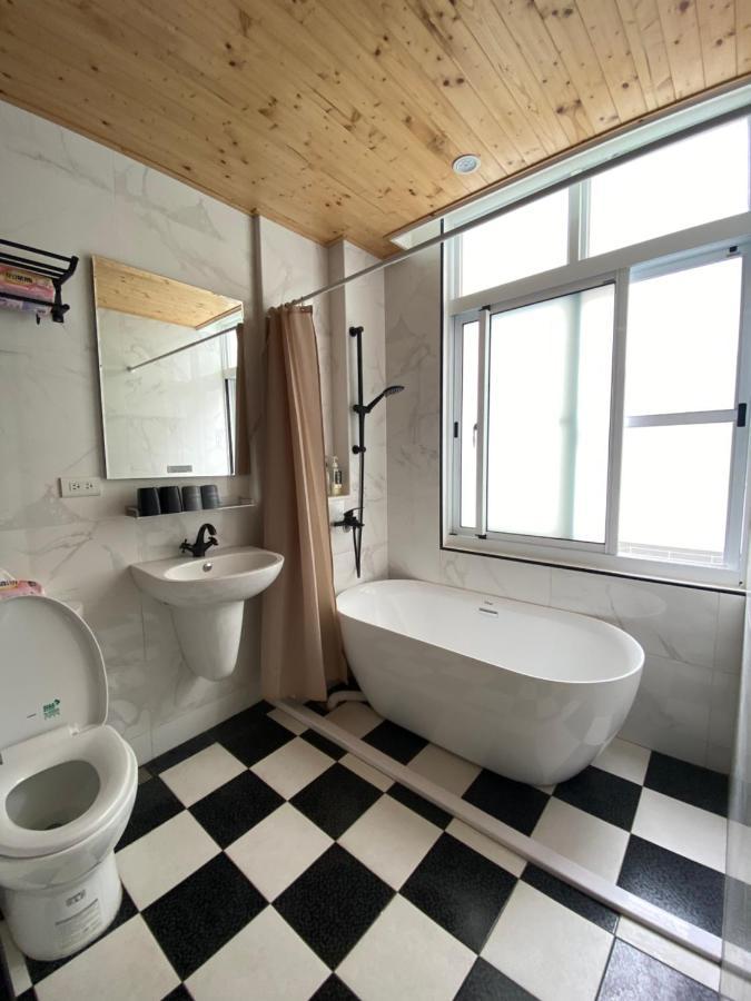 好室連連house Lien Lien Apartamento Tainan Exterior foto